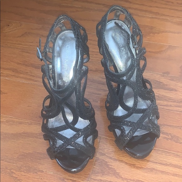 Calvin Klein stewpot heels - Picture 2 of 7